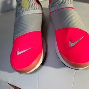Nike presto extreme supreme size 6 youth